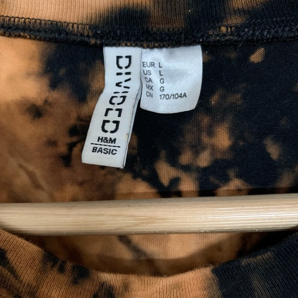 H&M Tie Dye Crop Tshirt - Picture 3 of 3